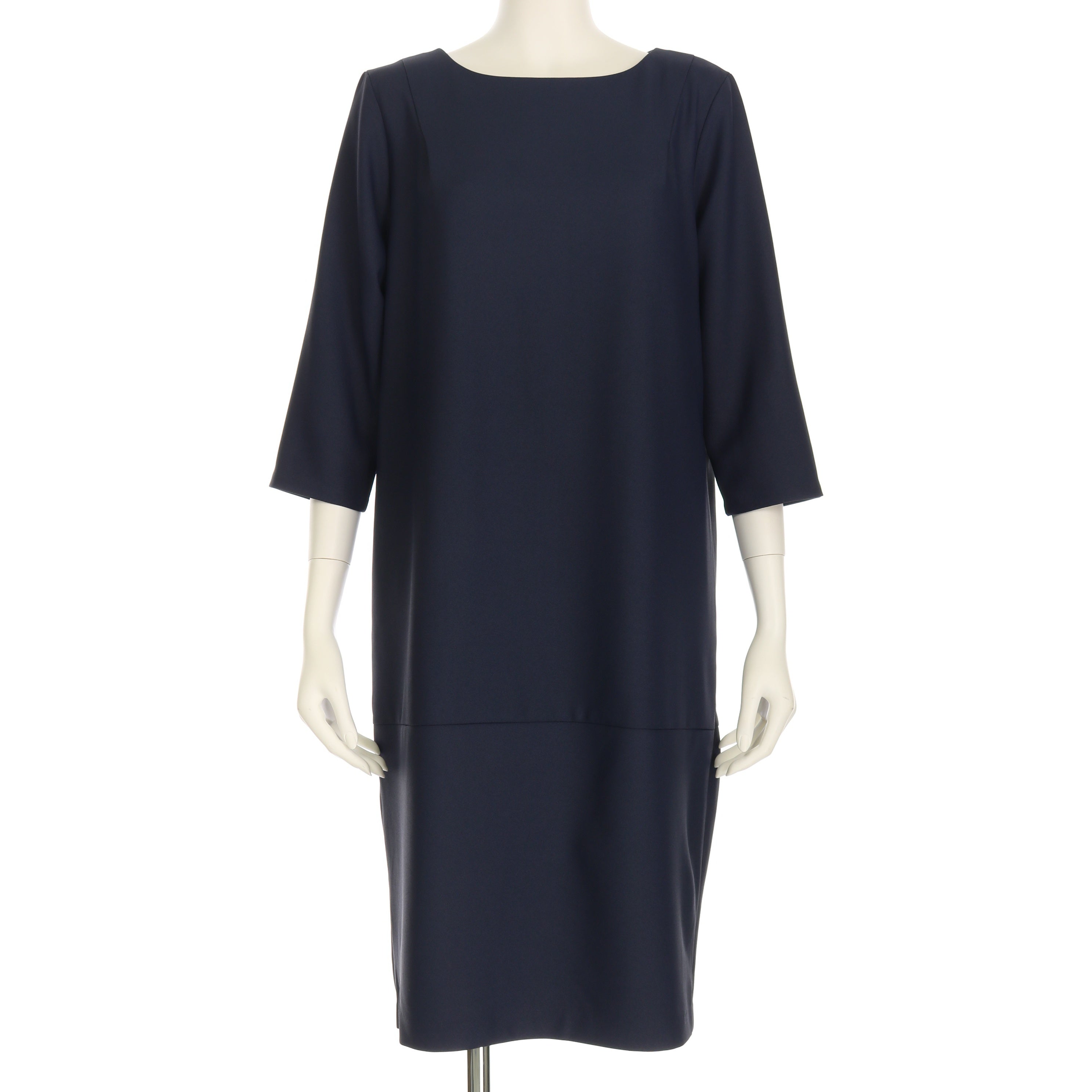 ボックスシルエットシンプルドレス