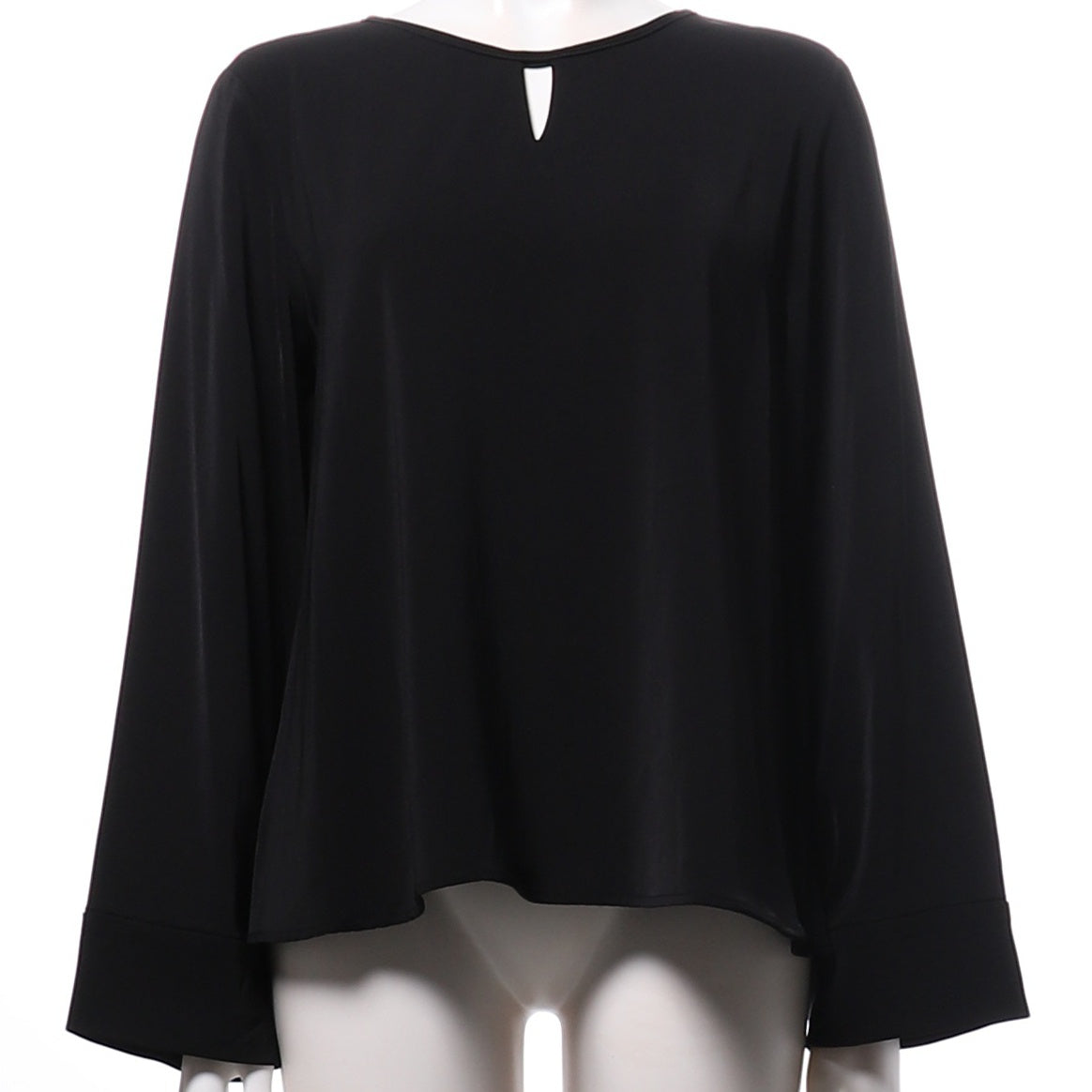 ネックラインカットアウトデザインワイドスリーブブラウス