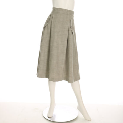 フェイクポケットフラップ付きフレアスカート