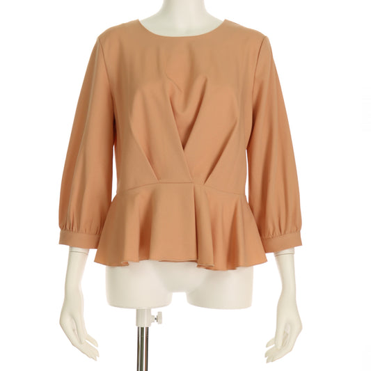 タックペプラムブラウス