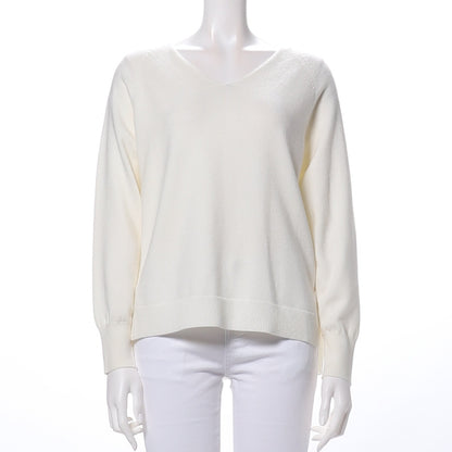 Vネックロング丈ニット