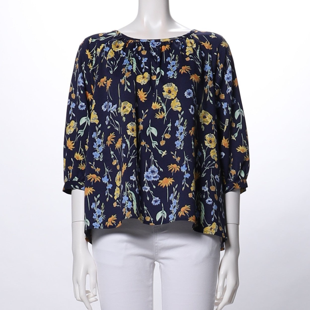 花柄ギャザードネックブラウス