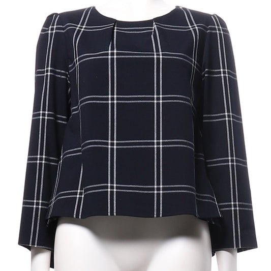 タック入りチェックブラウス