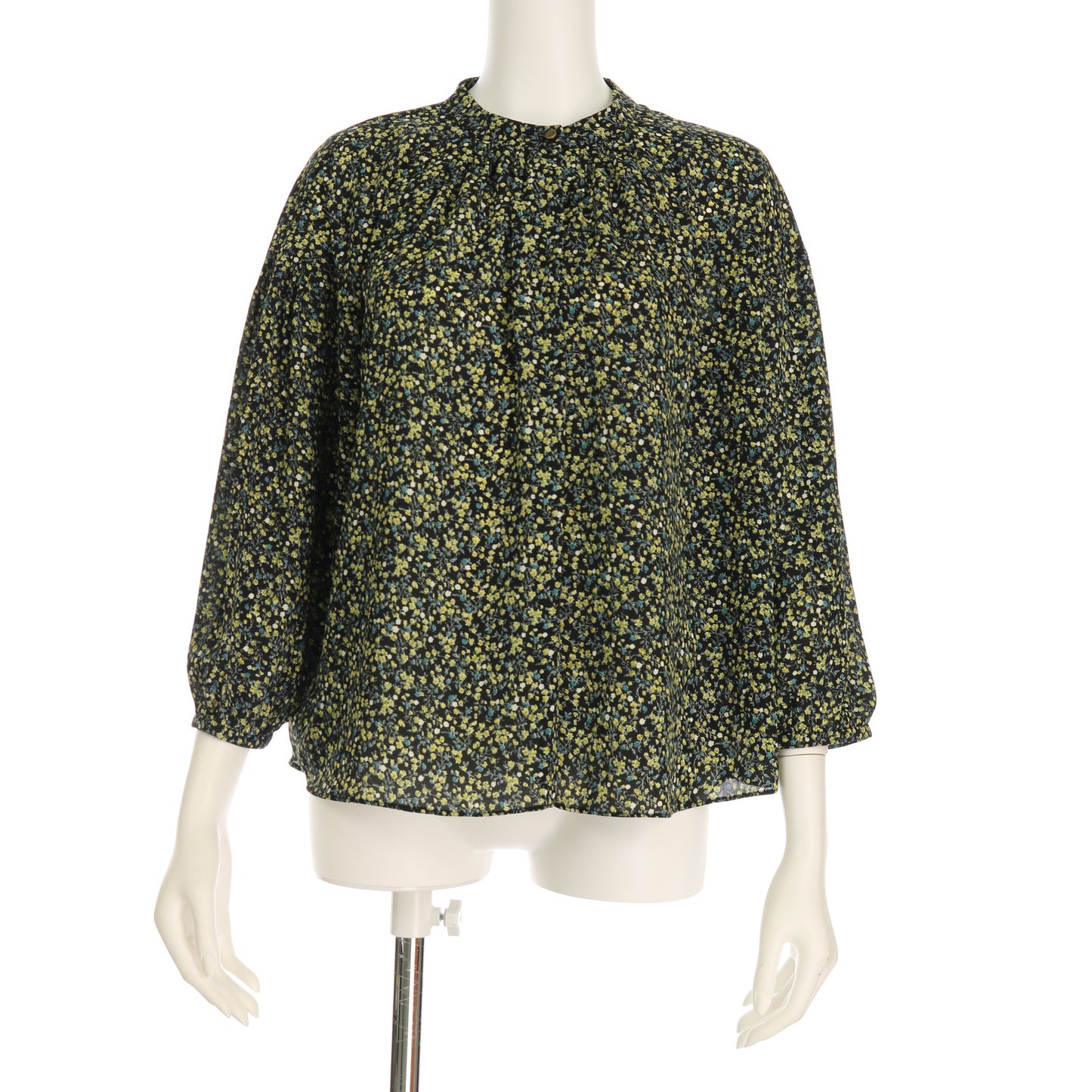 スタンドネック小花柄ブラウス