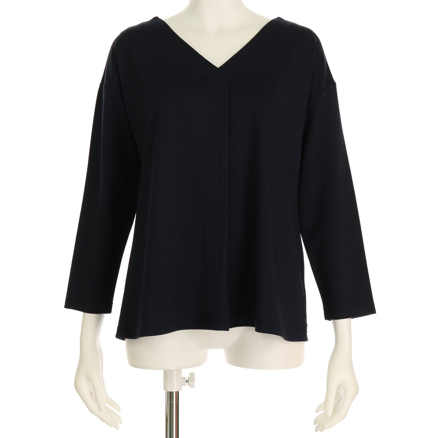 Vネックカットソー