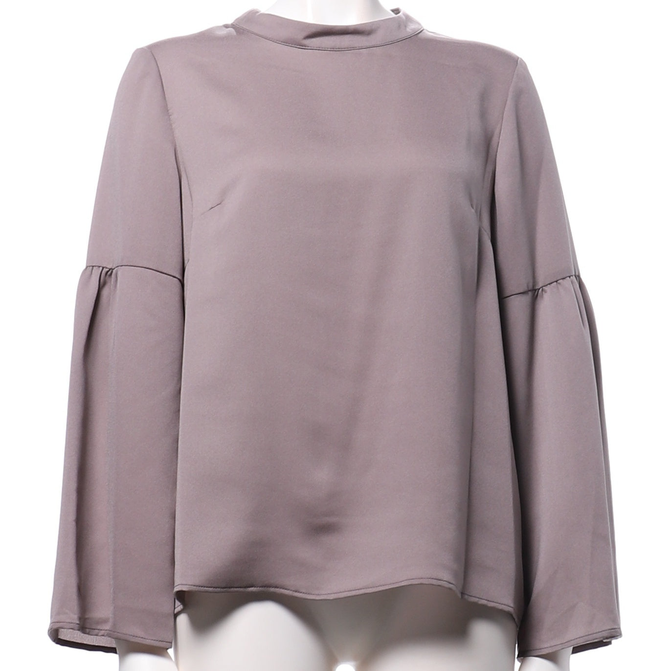 スタンドカラーフレアスリーブブラウス