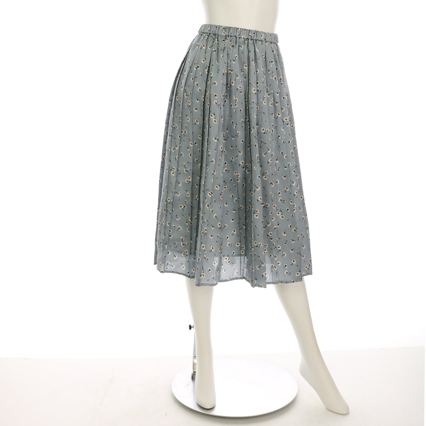 小花柄フレアスカート