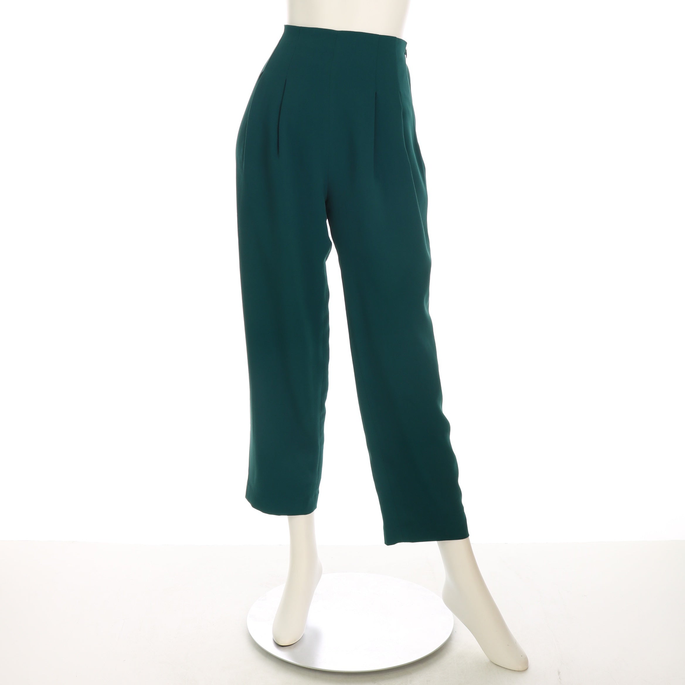 バックゴムツータックパンツ