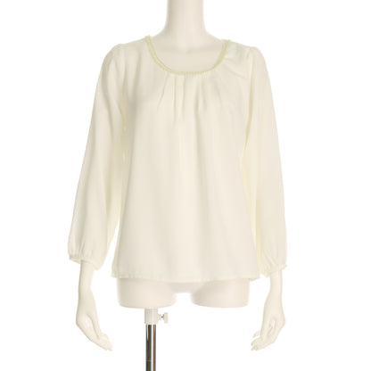 パール付きストライプブラウス