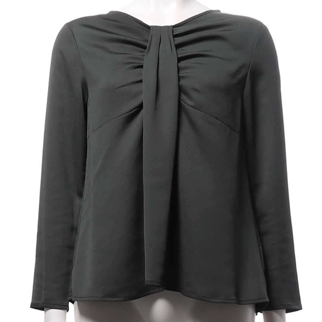 フロントデザインブラウス