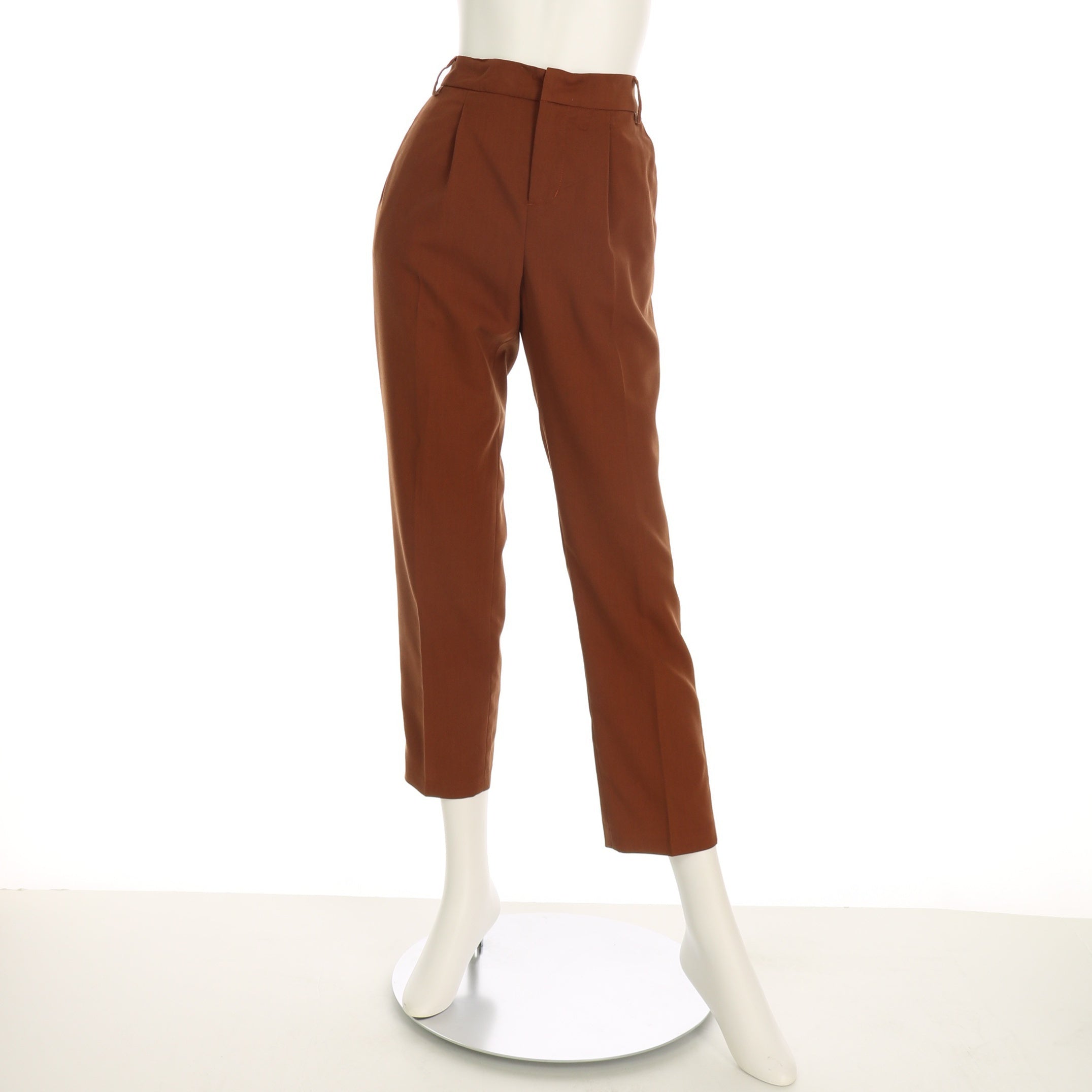 後ろゴムテーパードパンツ