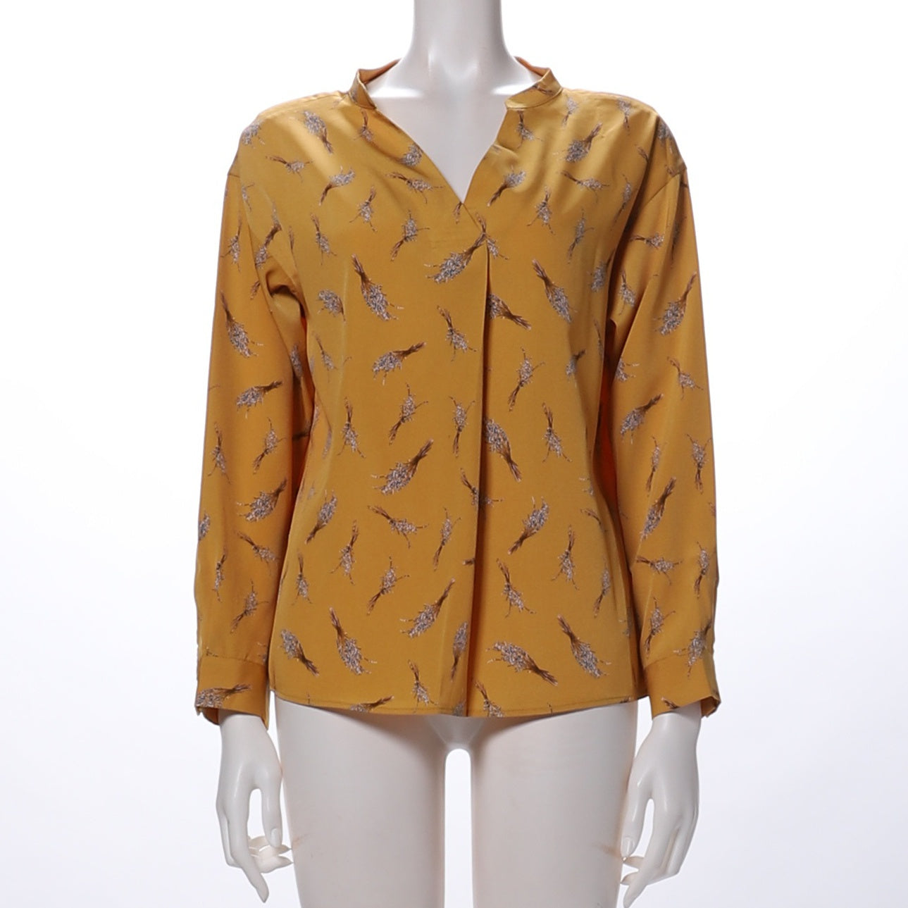 ヴィンテージ柄Vネックブラウス