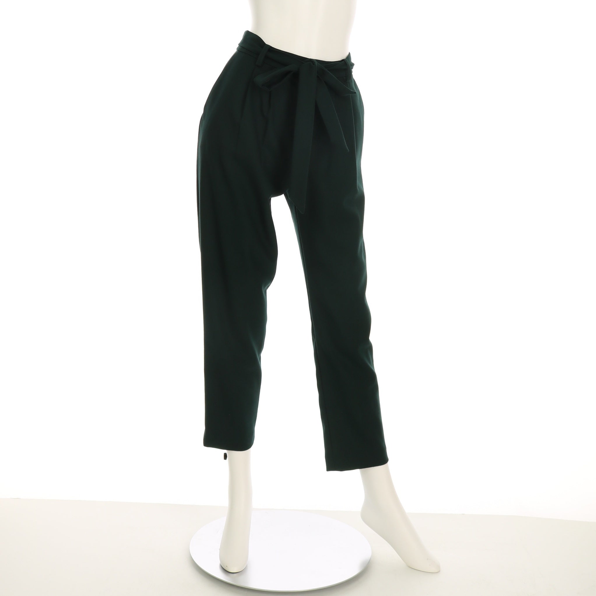 ウエストリボン付きテーパードパンツ