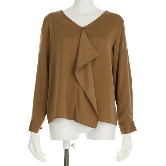 フロントフリルデザインブラウス