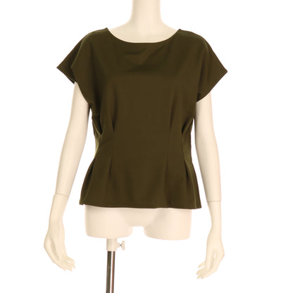 タックペプラムブラウス