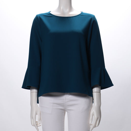 フレアスリーブブラウス