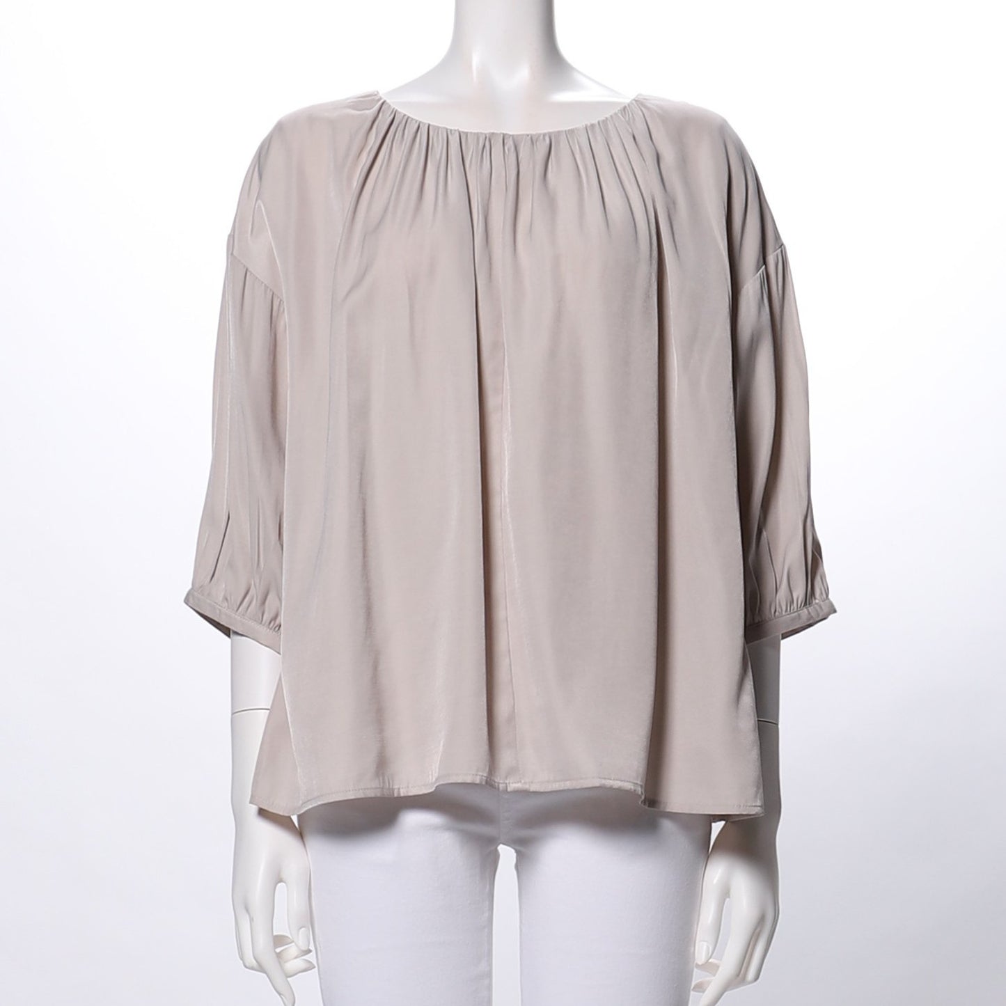 ギャザードネックブラウス