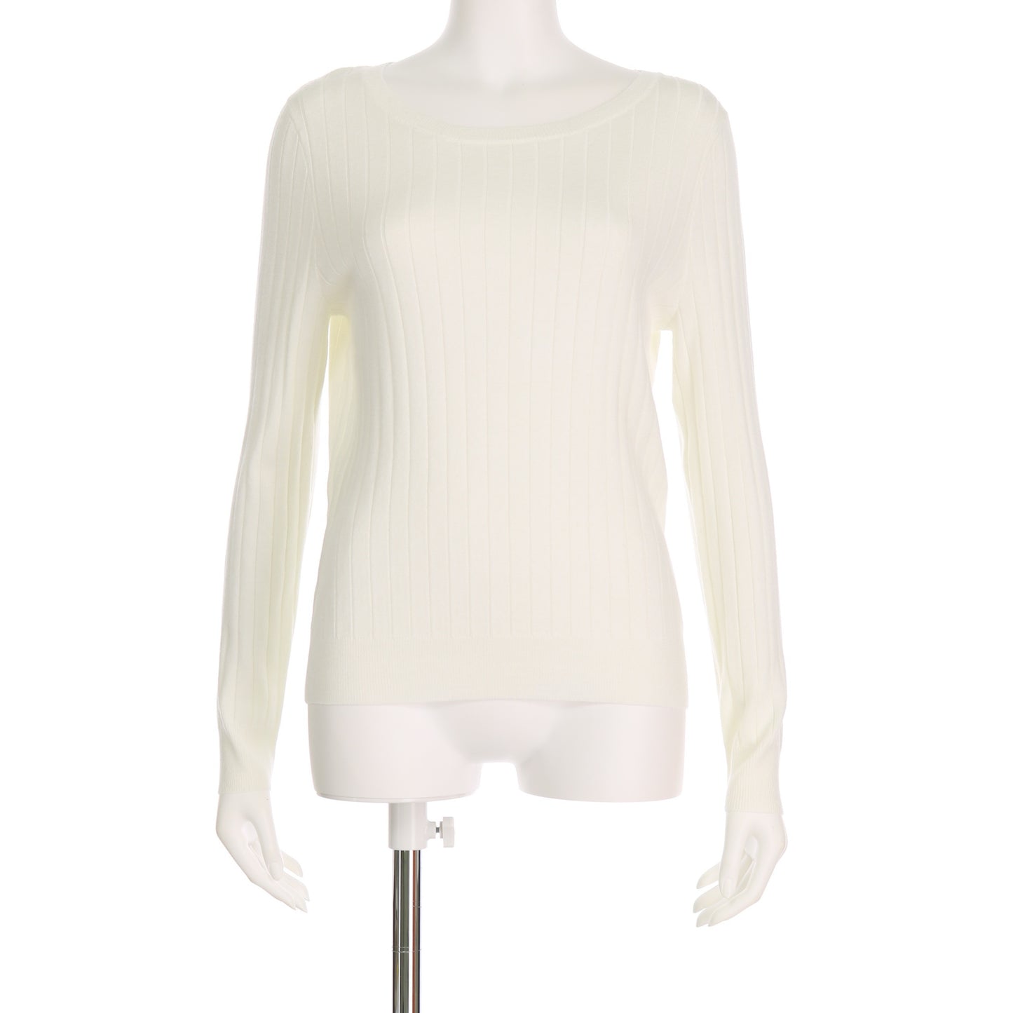 シンプルリブニット