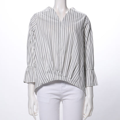 キャンディースリーブストライプ柄ブラウス