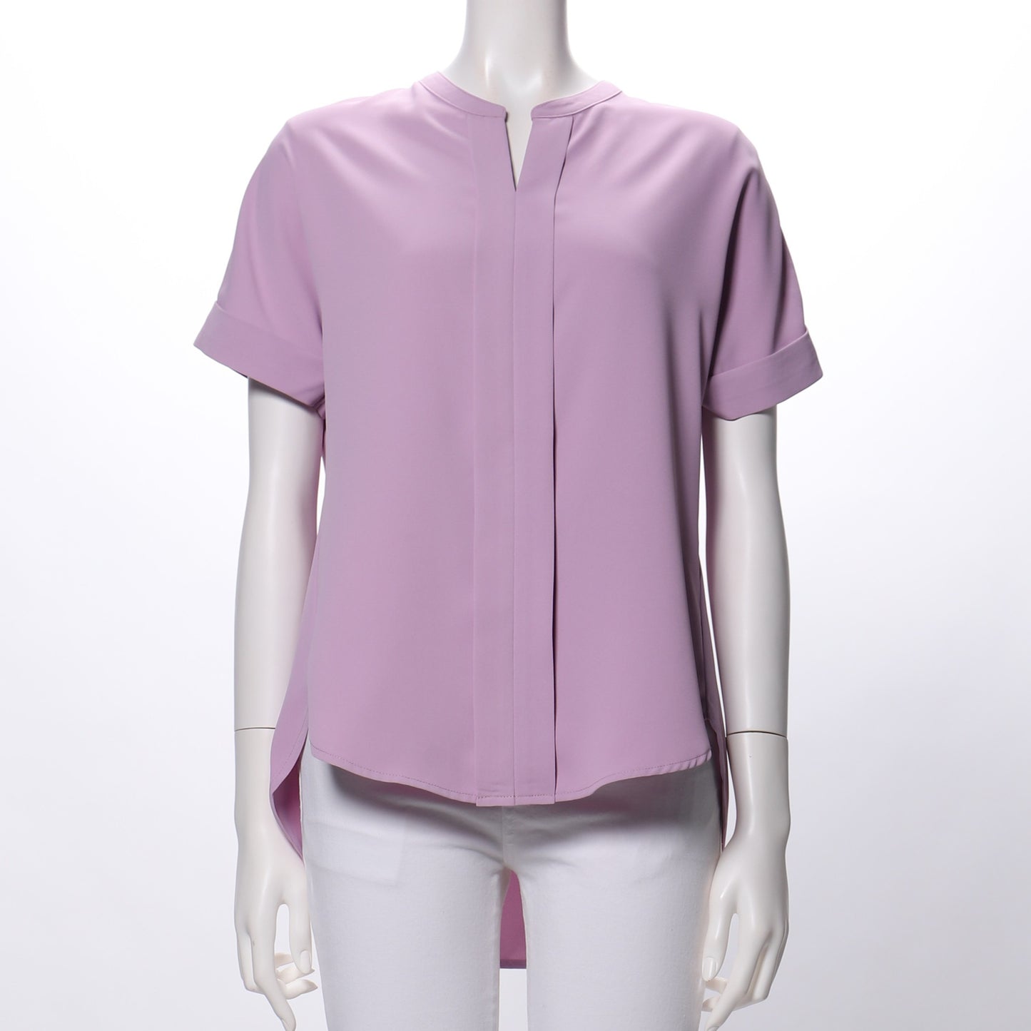 タックデザインオープンフロントネックブラウス