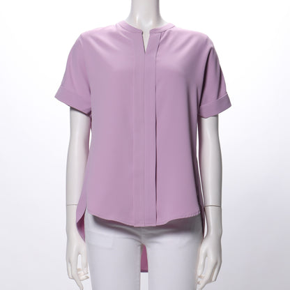 タックデザインオープンフロントネックブラウス