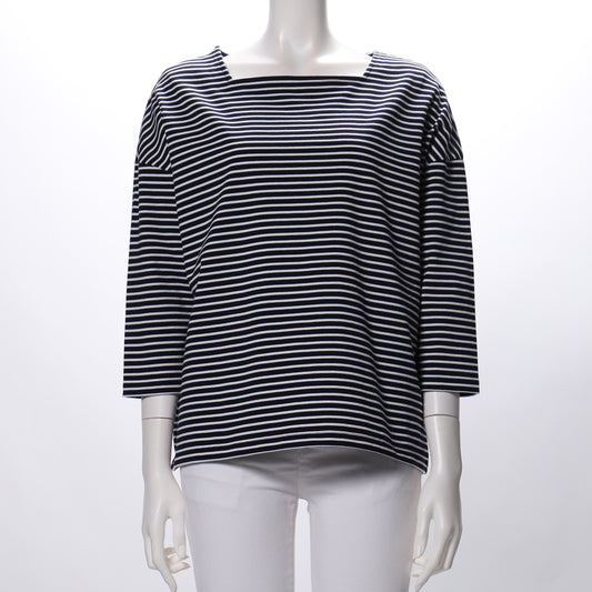 ゆったりシルエットスクエアネックカットソー