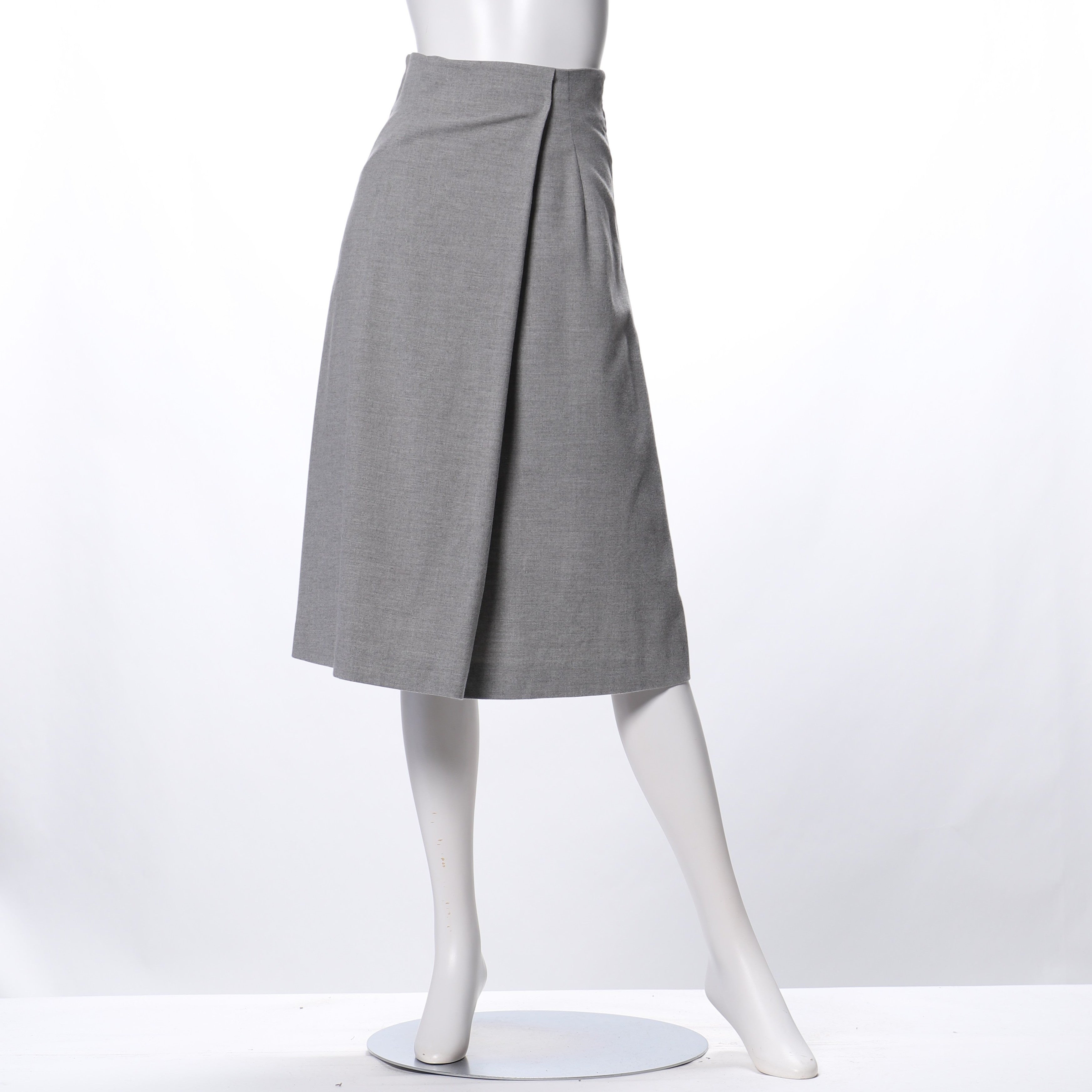 ラップ風デザインスカート