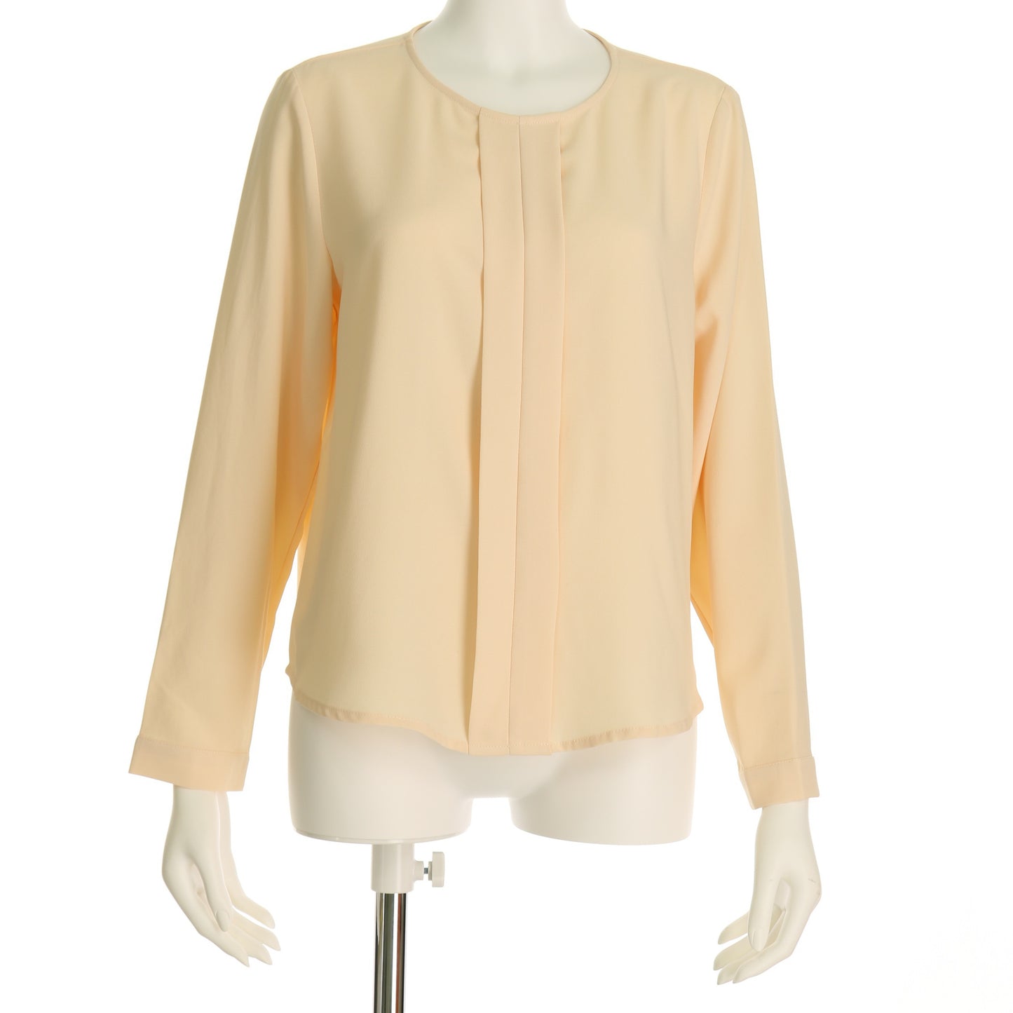 フロントタックブラウス