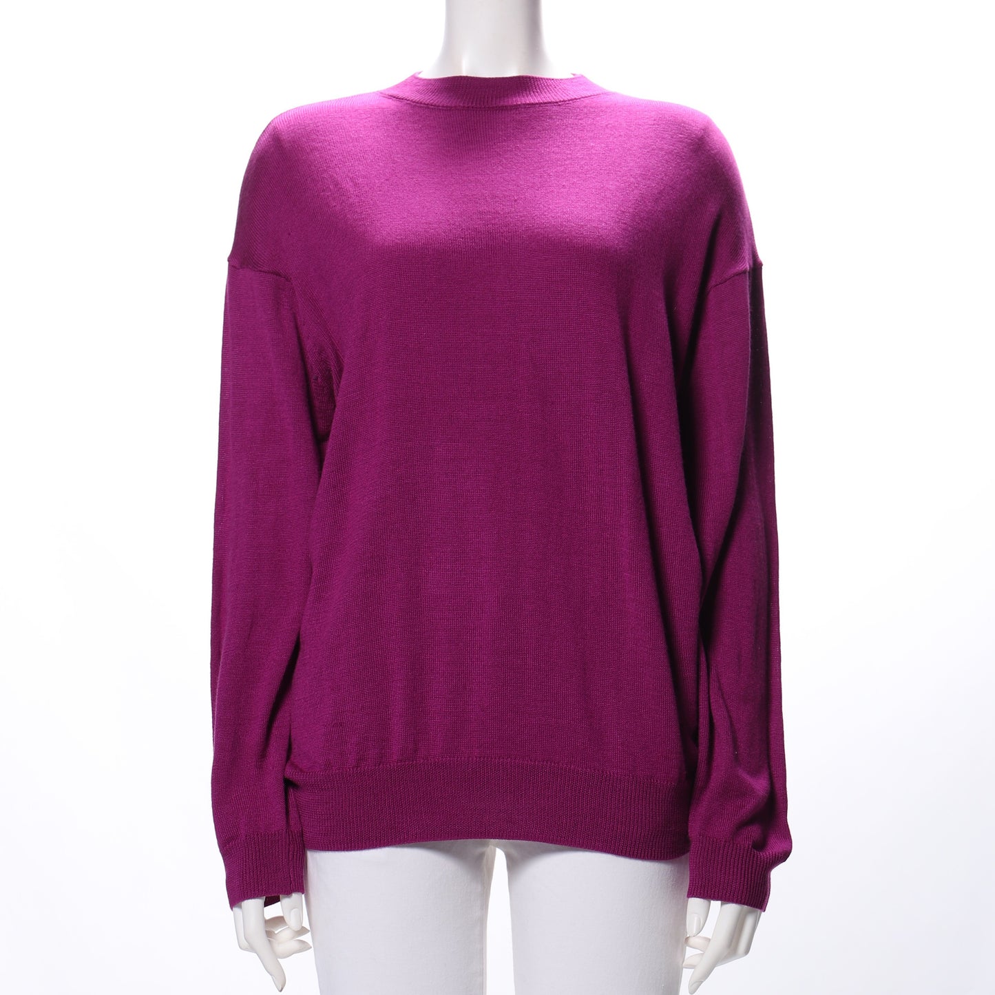 ゆったりデザインドロップショルダーニット