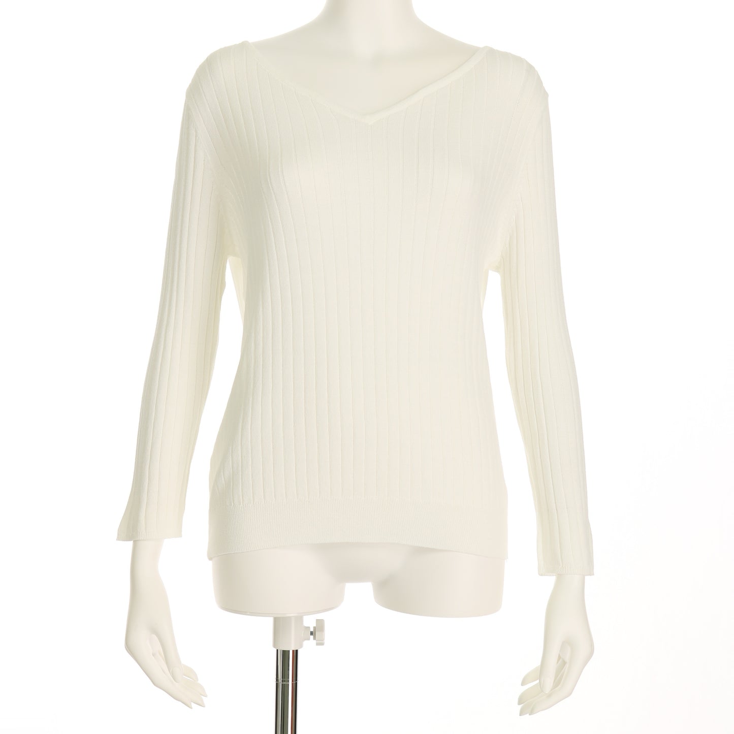 Vネックリブニット