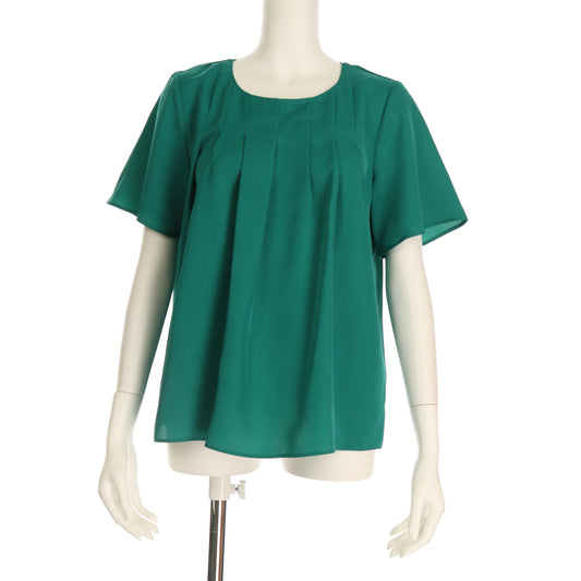 タックデザインブラウス