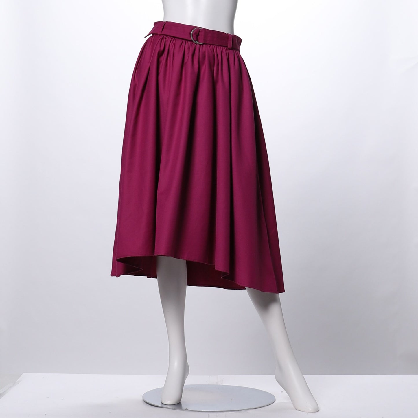 Dカンベルト付きフィッシュテールスカート