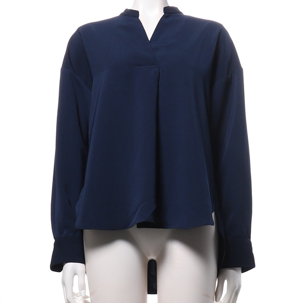 合わせVネックバックテールブラウス