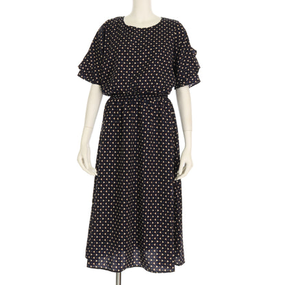 幾何学柄ワンピース