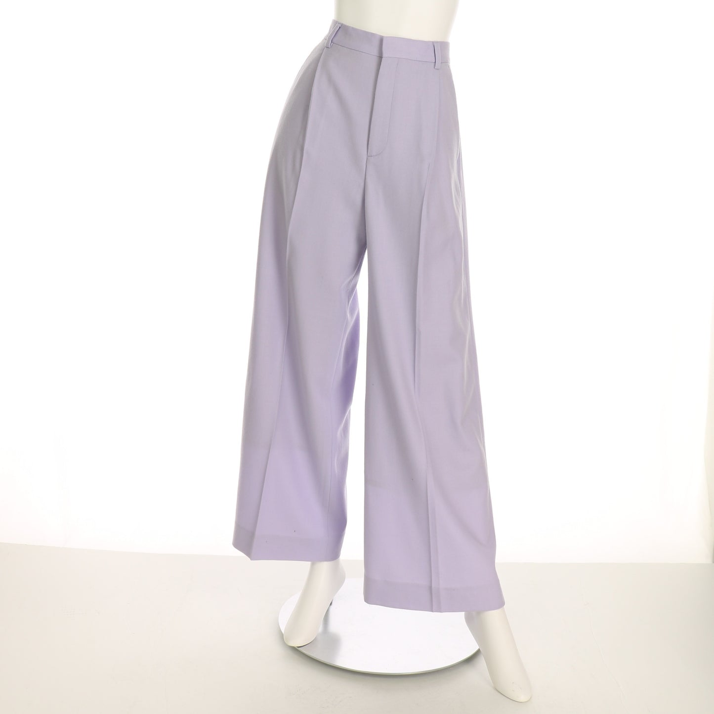 柔らかなウール素材ワイドパンツ