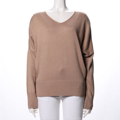 Vネックドルマンスリーブニット