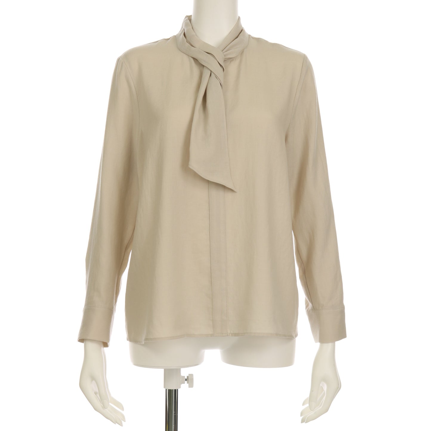 スカーフ風ボウタイブラウス