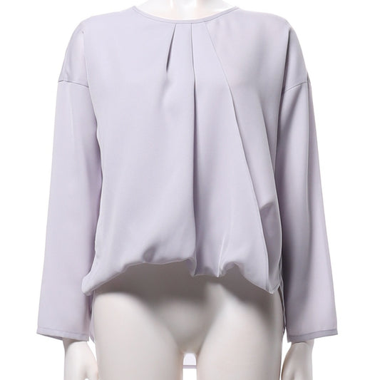 タックネックブラウス