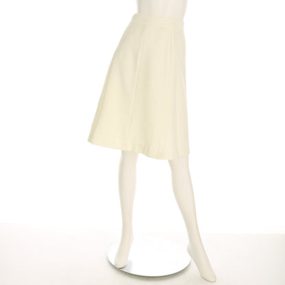 シンプルデザイン台形スカート