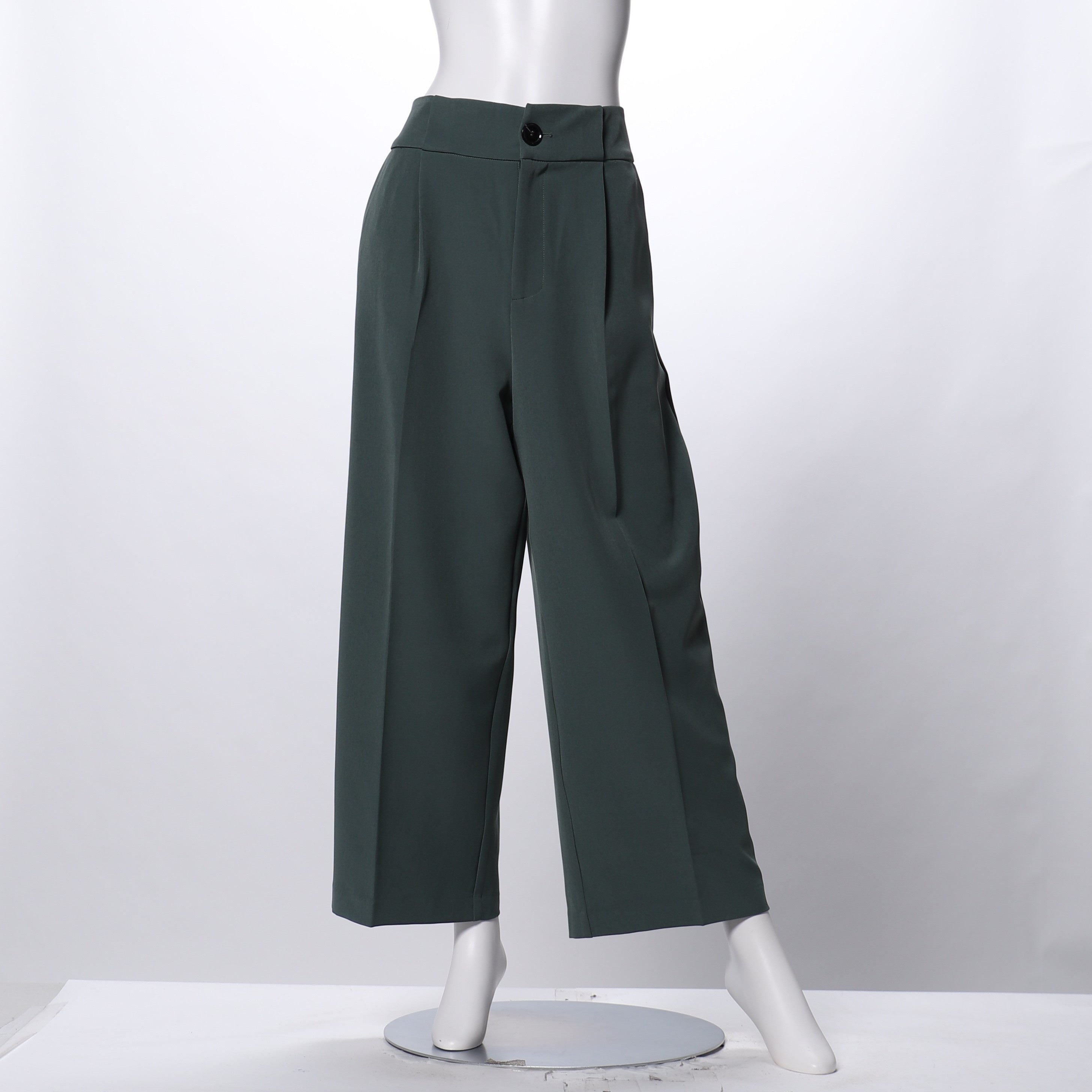 ウエストボタン付きワイドパンツ