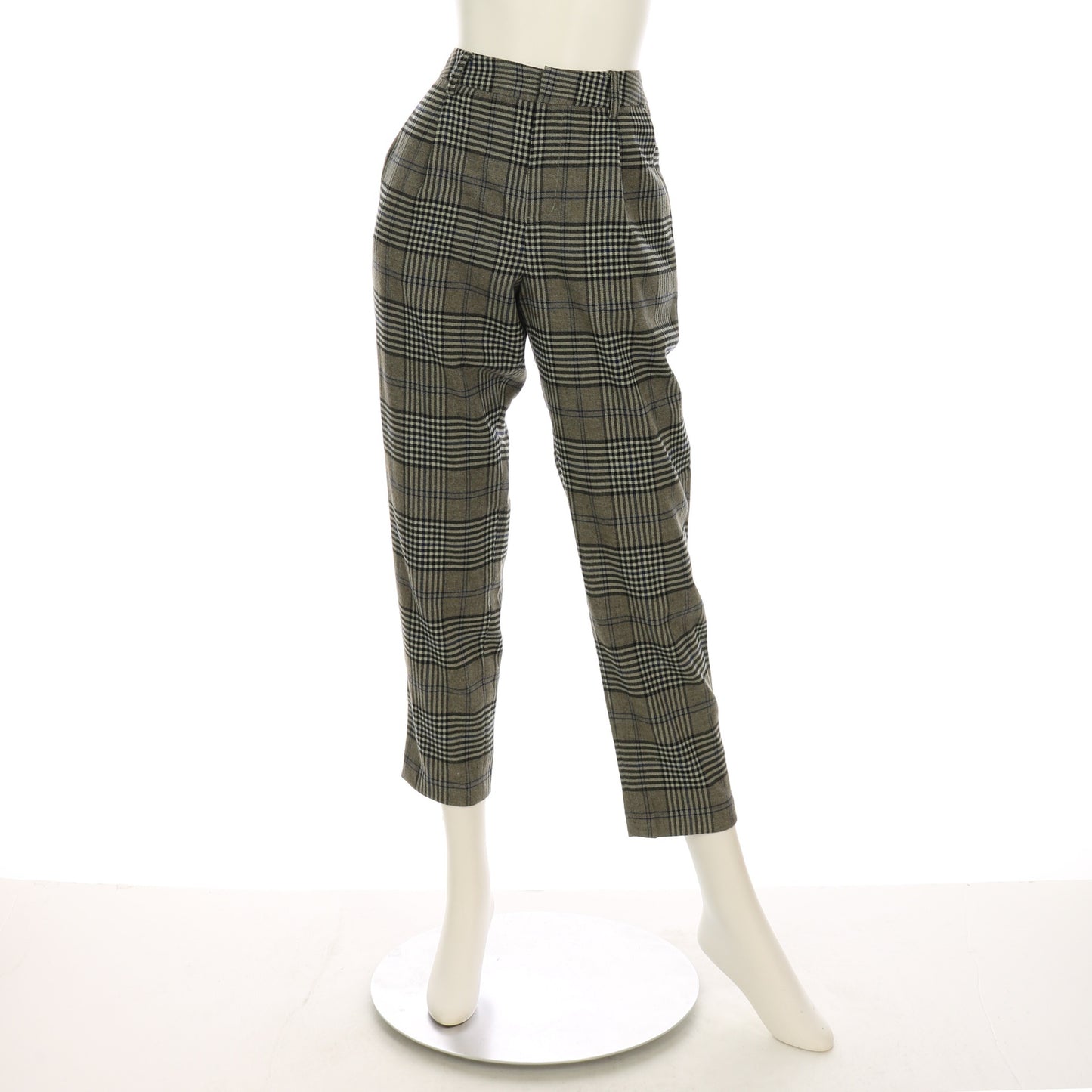 チェック柄テーパードパンツ