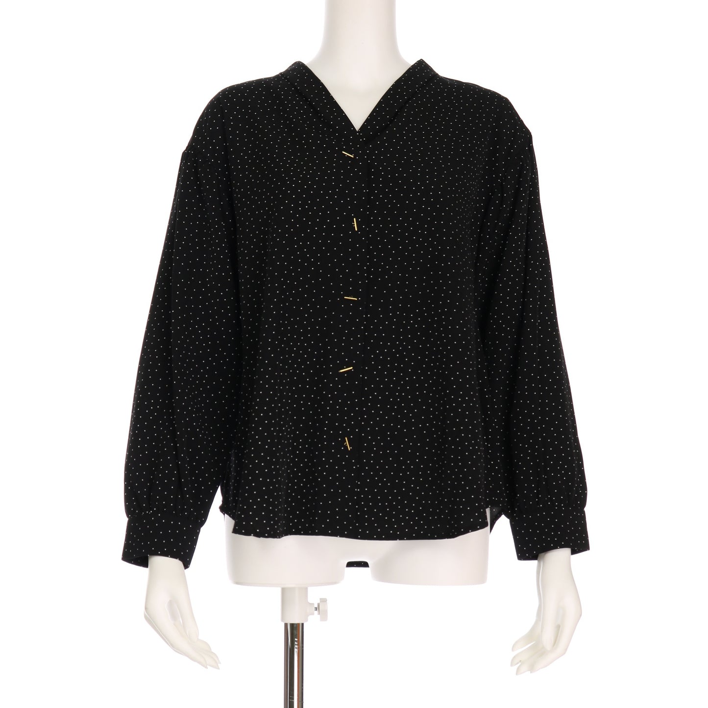 フロント飾りボタンデザインブラウス