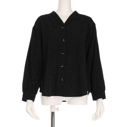 フロント飾りボタンデザインブラウス