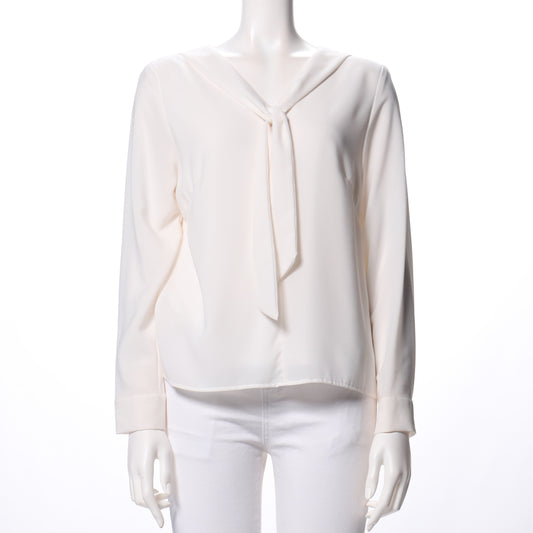 ボウタイカラーブラウス