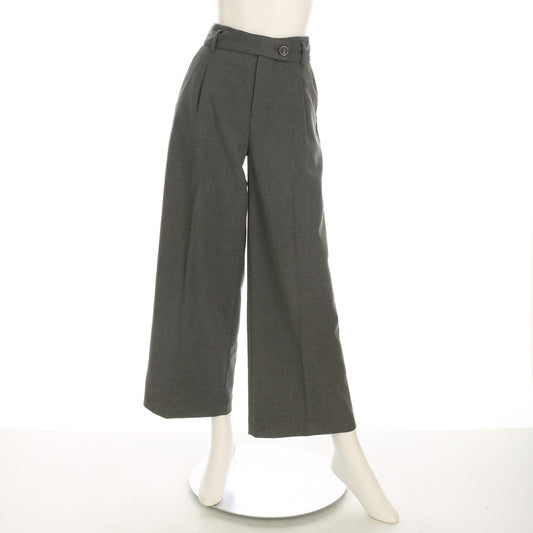 ベルト付きタック入りワイドパンツ