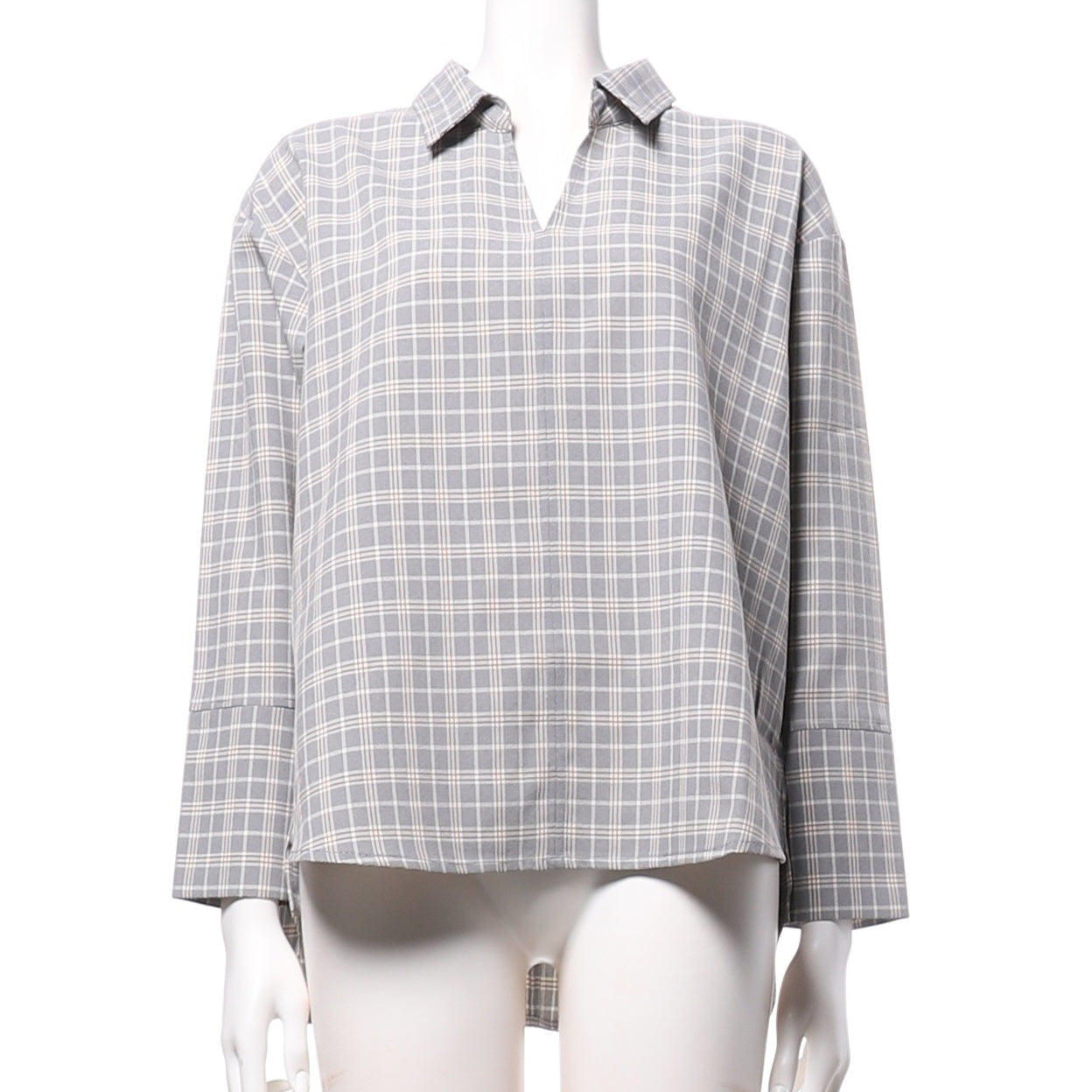 チェック柄スキッパーネックブラウス