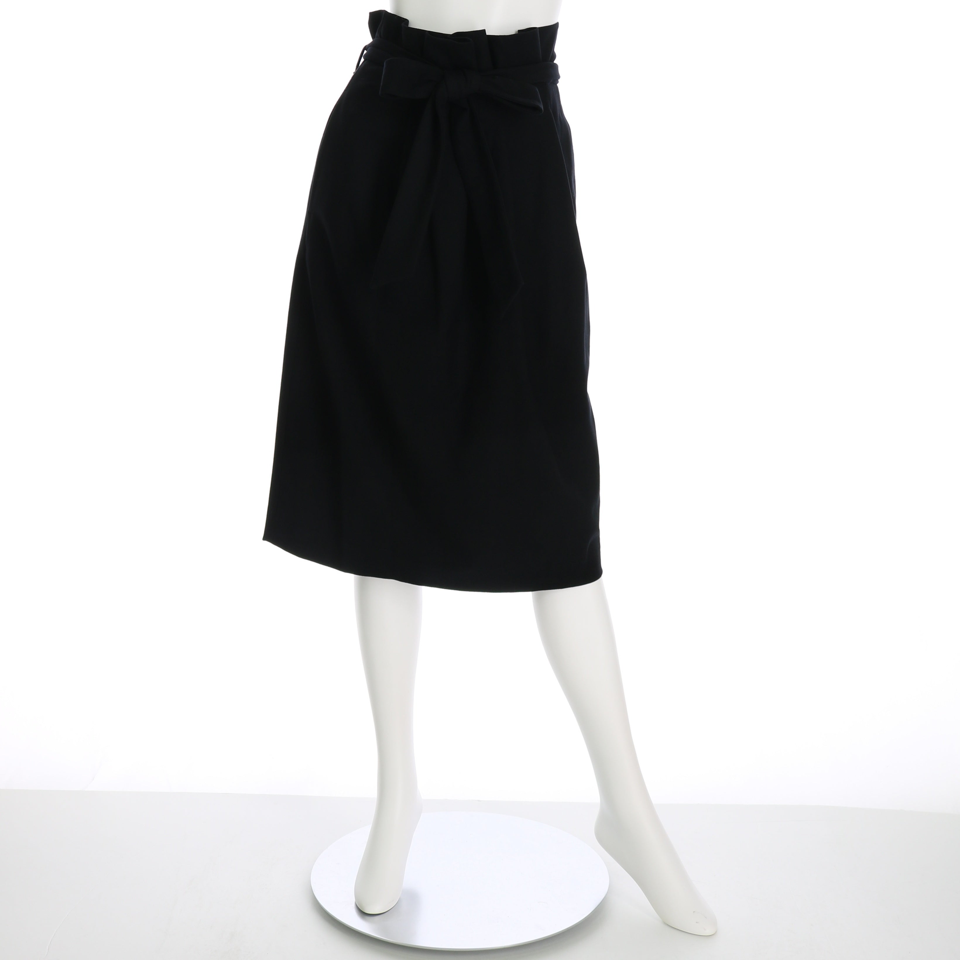 共布リボンベルト付きセミタイトスカート