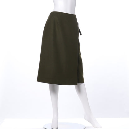 サイドベルトラップ風スカート