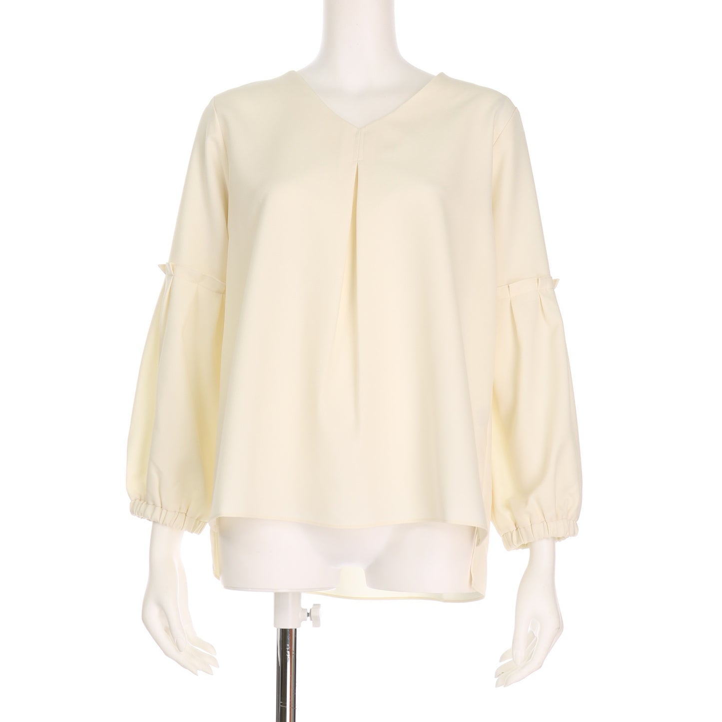 ボリュームスリーブVネックブラウス