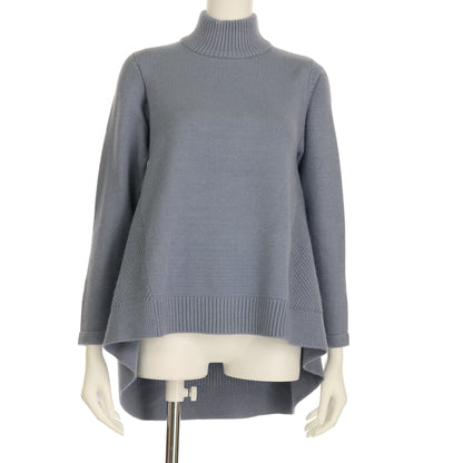 バックテールハイネックニット